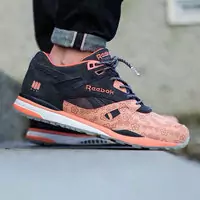 invincible x reebok mujer zapatos ventilator cerise 3m